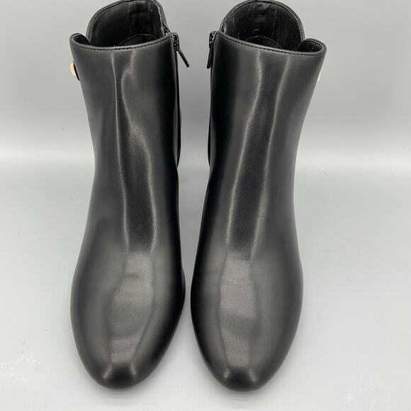 NEW Alfani Women’s PAAM Faux Leather Sleek Booties Black Size 7.5M - Picture 3 of 10